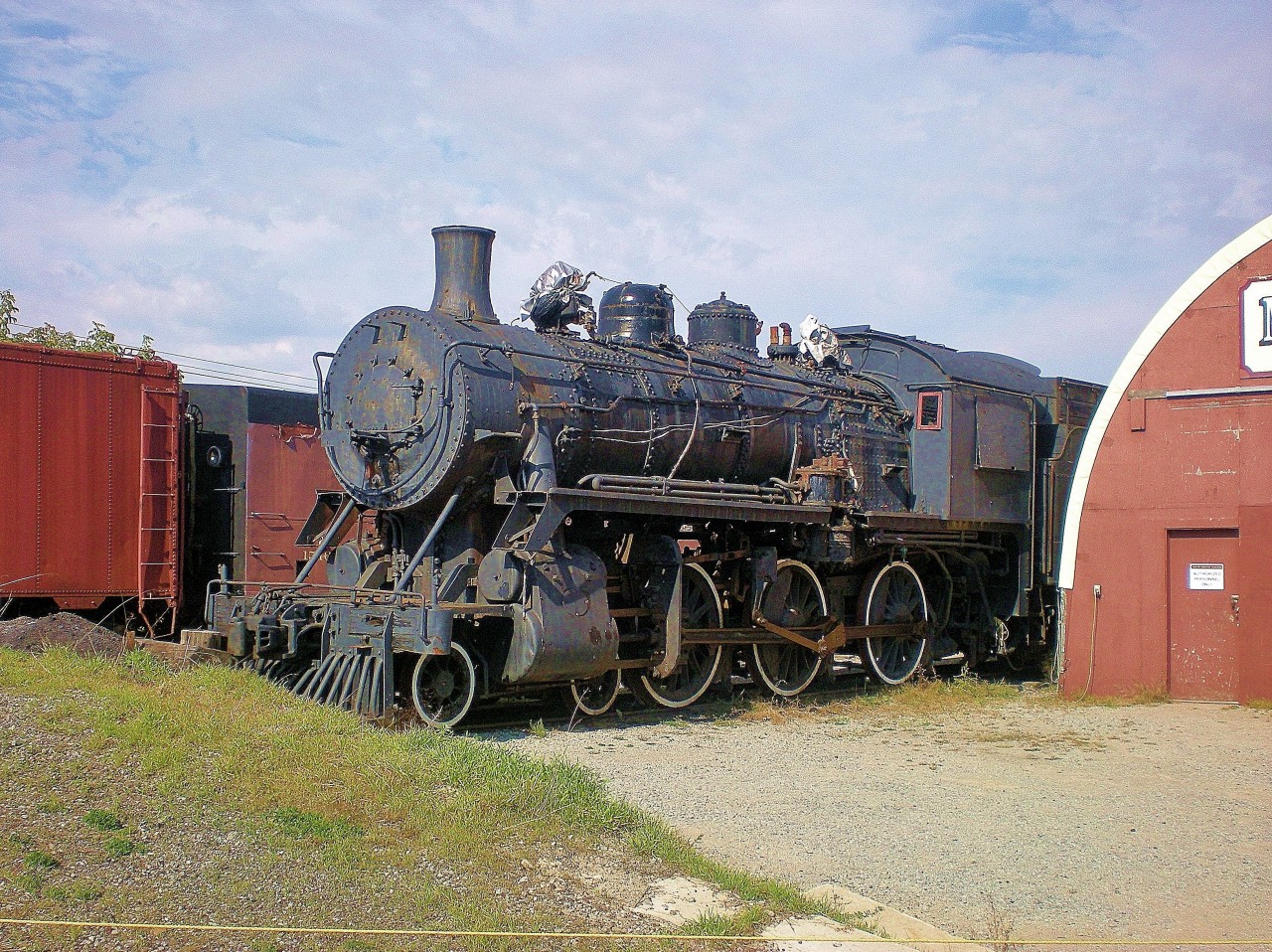 CPR 1057.  The remains of a beautiful locomotive, sit silently at the South Simcoe Railway yard in Tottenham.  Presumably a part source for 136, this engine was retired because the engineer thought it was not a good engine to run (according to my sources).  RIP 1057.