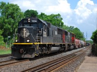 Who needs to drive to Conneaut, Ohio and the CN Bessemer Sub. to photograph IC SD70s when you can seen them leading right here in Southern Ontario? A few hours earlier 148 went through with IC 1009 leading, and CN 331 is shown here with IC 1004 leading.  