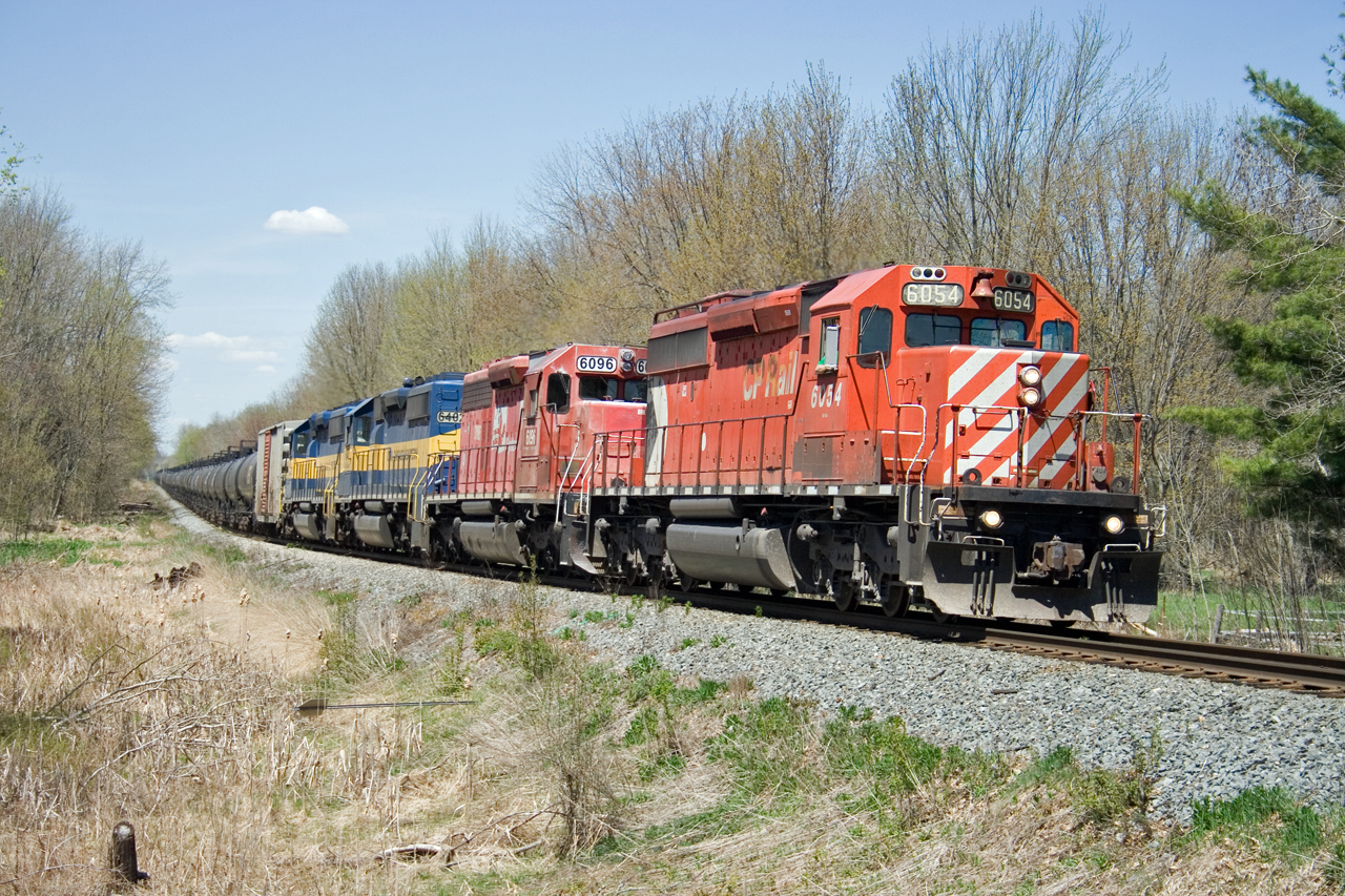 CP 640 heads south on the Hamilton Sub towards Carlisle with CP 6054, DME 6096, ICE 6402, IC 6406