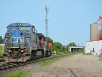 After chasing 6053 on 550, I walked back to the CN yard under Highbury bridge in time to see A434 preparing their train.
