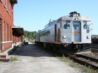 Having unloaded its passengers and baggage at White River, VIA 185 pulls out of the station to head for the crossover into the yard, where it will tie down for the night.