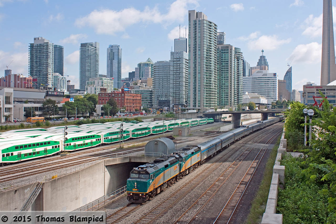 The eastbound Canadian has arrived in Toronto and its passengers have detrained. The empty consist is seen heading to the VIA Toronto Maintenance Centre, where it will be cleaned and restocked in preparation for the westbound departure in just under 12 hours.