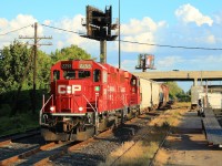 2259 leads this short train back up the Canpa Sub after dropping off a few hoppers for VersaPet. 