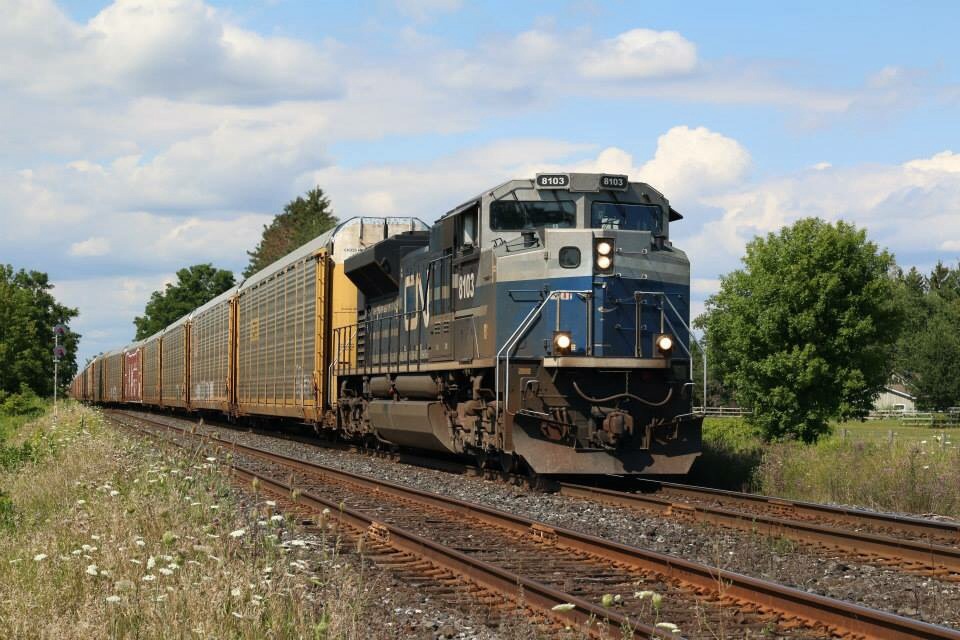 CN train X371 has a former EMD SD70ace demonstrator running solo as it enters the double track at Stewartown. The 8103 has been in the shop for a few days after mechanical issues side lined it earlier in the week during a trip to Montreal. The unit was set off at Bellville and hauled back to Toronto for repairs.