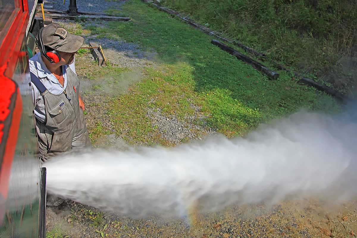 Greg blows down the boiler between runs on our last day of steam for 2015 as viewed from No. 2's engineer's seat.