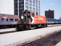 SW900 6716 runs ahead to pull the incoming power off the westbound Canadian. One of my Brothers shots.