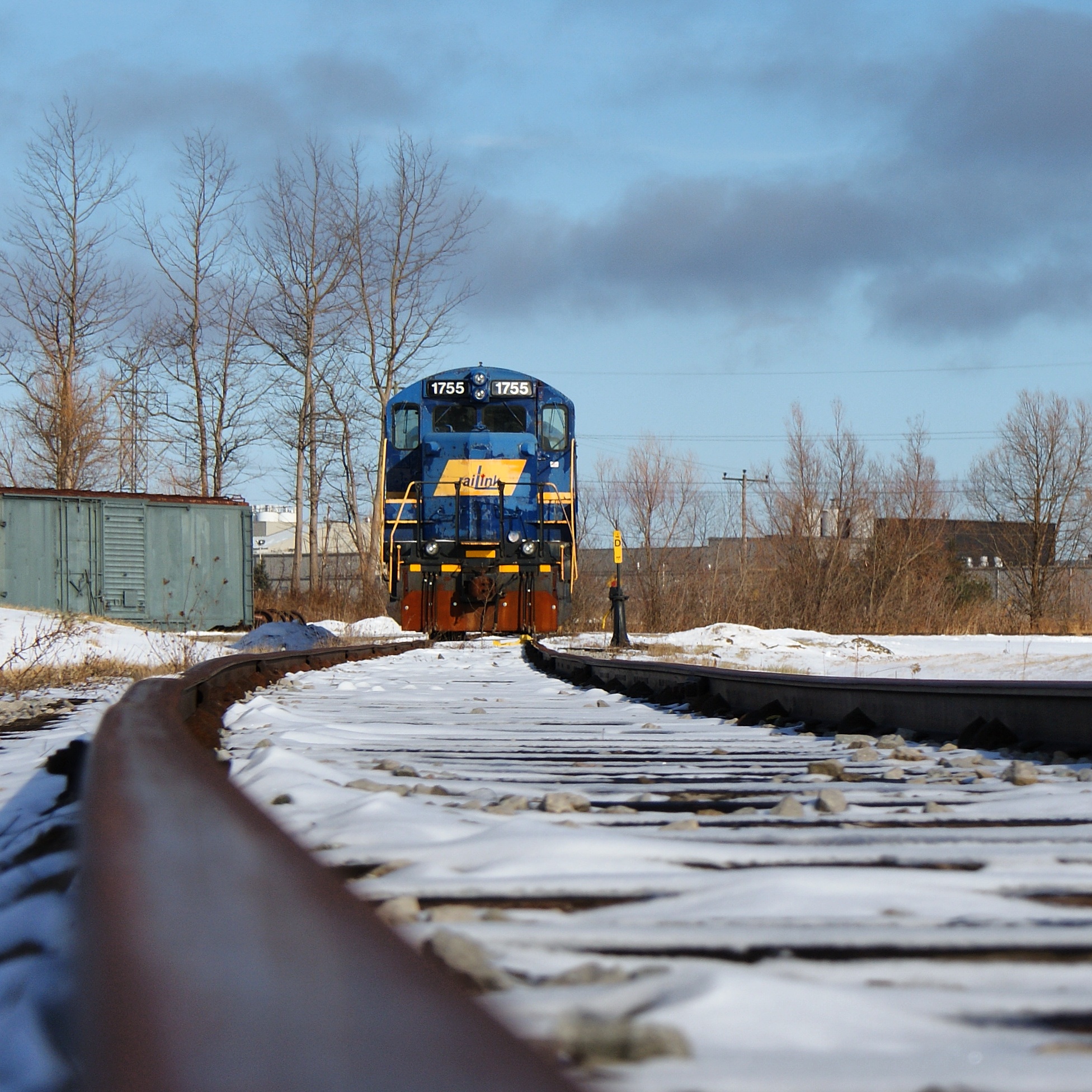 Railpictures.ca - Jordan Michael Photo: Looks good from afar, but CCGX ...