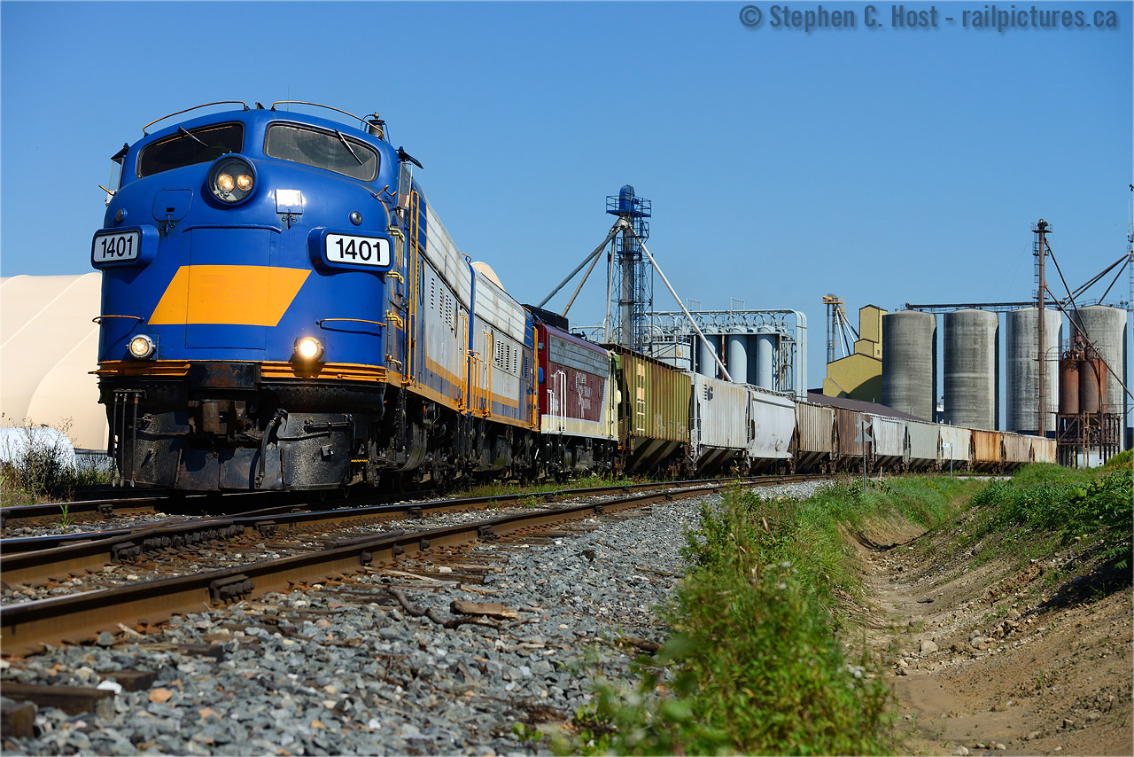 What year is this, part two At Putnam, OSR's Woodstock turn is performing a switch of Sylvite, before heading to CAMI for a lift and heading to woodstock. Pinch me again.