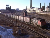 A short eastbound freight train is about to enter the TUS bypass track.
(I commented before that I rarely saw freight trains downtown, but upon further review, I seem to have witnessed more than I thought.)