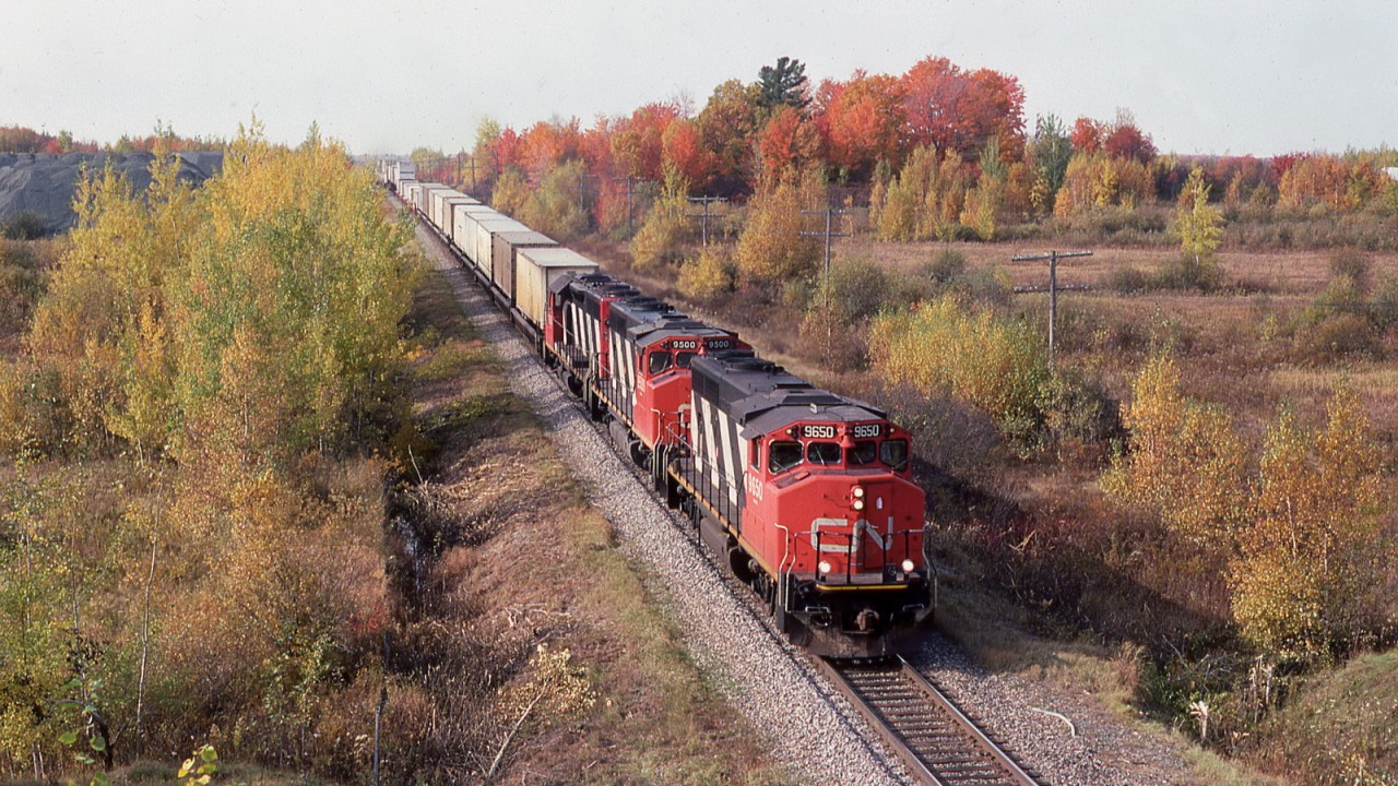 CN 232 about to go Under Rd 161 at M75 west of aston on its way to Halifax.
