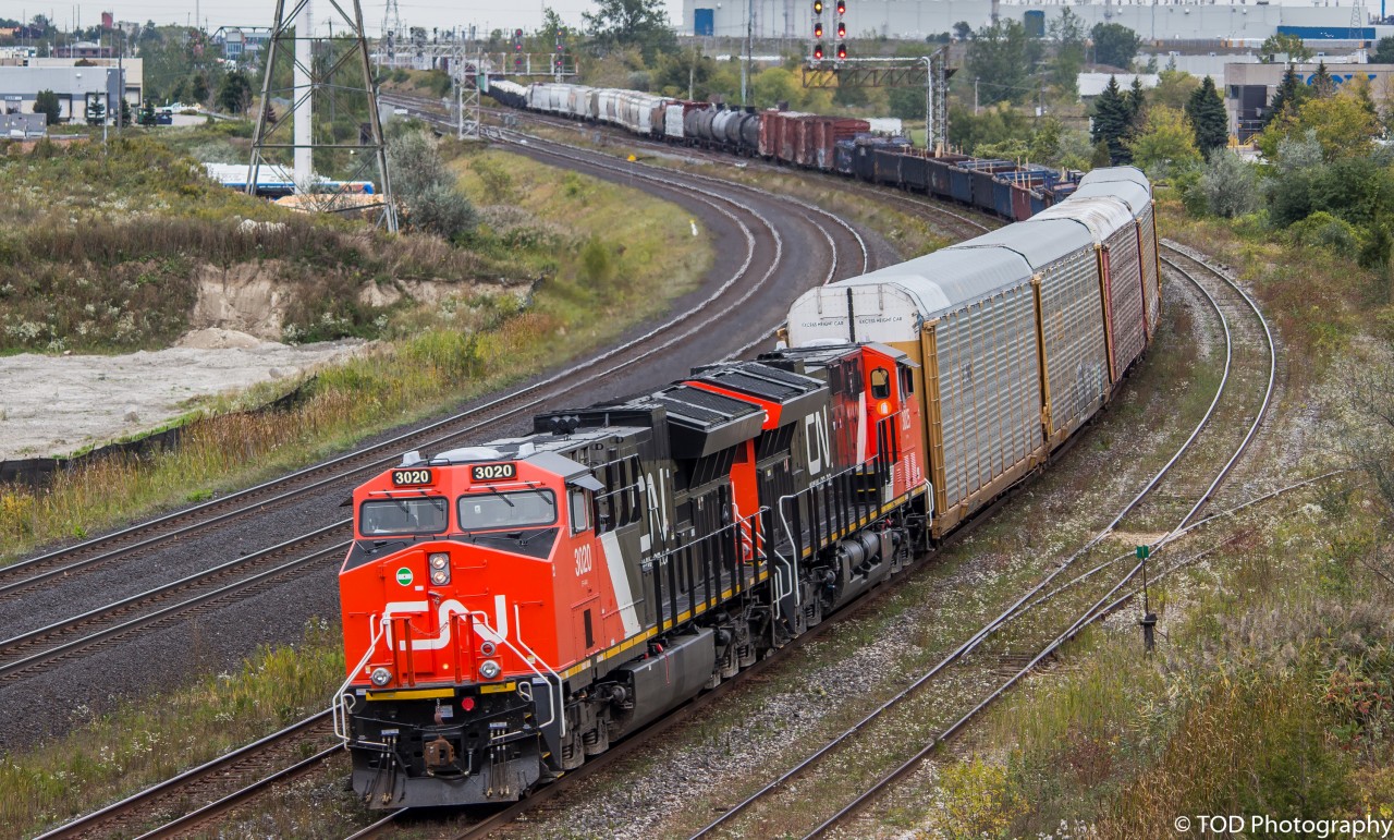A fresh pair of Tier 4 GEVOs leave the Oshawa yard and head West towards Toronto.