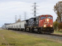 436 CN 5666 heading over to PA-Yard at Edward Street in Westfort.