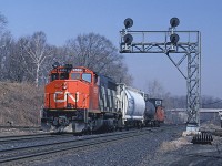 CN GP40-2W 9558 leads #557 through Bayview enroute the tying up in Hamilton Yard.