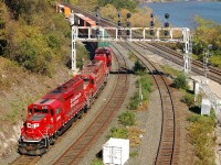 CP 2290 - CP 3032 - CP 2265 shoving hard on the tail end of CP 142