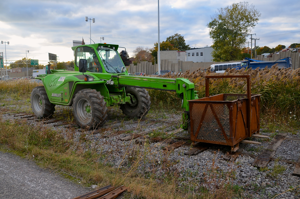 R.I.P. Lachine Spur - 1847-2015. What is now known as the CN Lachine Spur was part of the track built by the Montreal and Lachine Railroad (one of Canada's first railways) which built from Bonaventure Station to the wharf in Lachine (so that travellers could avoid riding the Lachine Rapids). Yesterday the last train passed on this line (on its way to Canadian Allied Diesel in Lachine) and today crew's started removing the rails and plates. The reason the spur is being removed is upcoming highway construction. CAD will only be served by CP, who is finishing redoing their spur from the Adirondack sub. This is sad for me on a personal level, as the first train I ever chased was on this line in 2005.