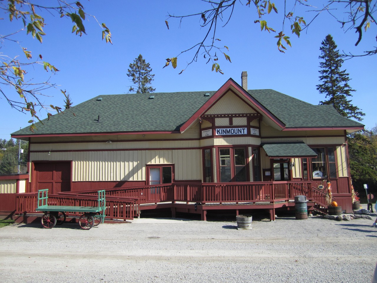 The Kinmount station in 2011.