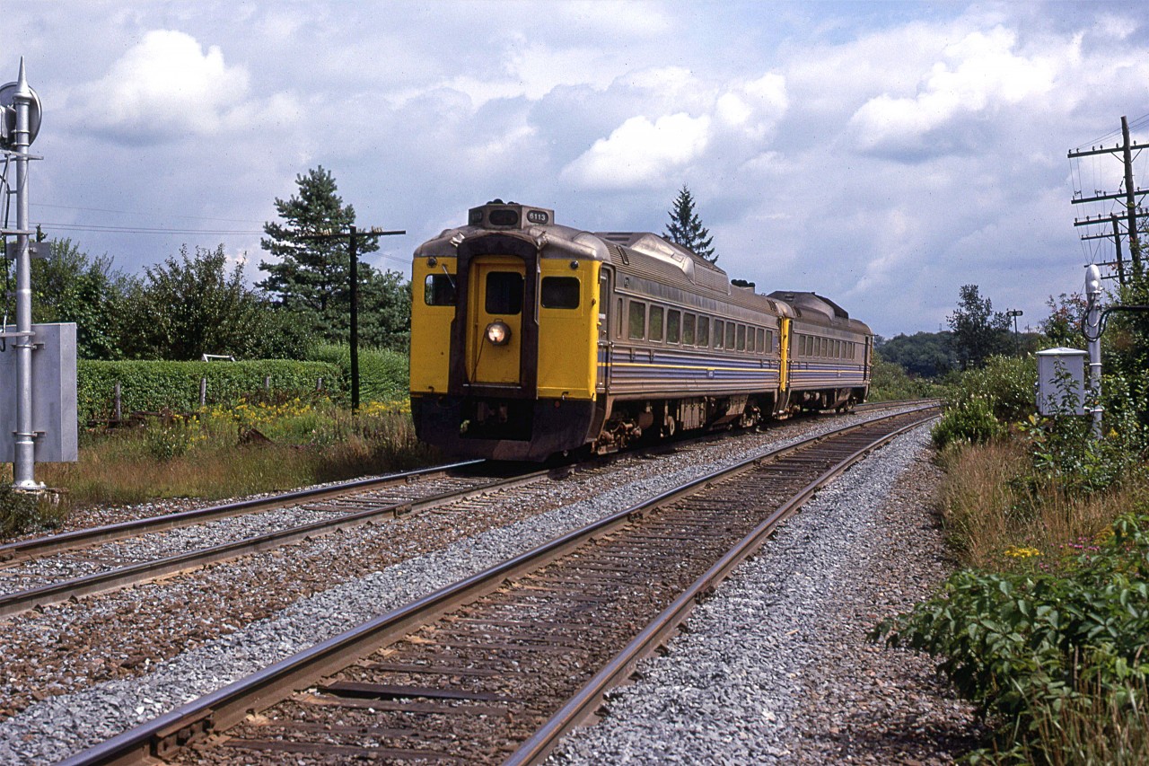 Shortly after noon, VIA #152, the train from Yarmouth zips through Bedford.
I don't know the exact location, therefore, I have not used the GPS information. I do believe that it is west of Sunnyside Mall.