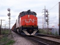 This was the third train that I saw on this layover at Dorval airport. At the time, I did not know that I had captured an almost new HR616.