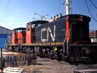 I decided to check out the other RR in Calgary, and learned that the folks there were quite welcoming. My wife and I were given a short ride on a switcher and we were provided with rough schedules of train activity. Unfortunately, I never too advantage of that information.
I have heard some disparaging remarks about CN GMD-1's. I rather like the look.