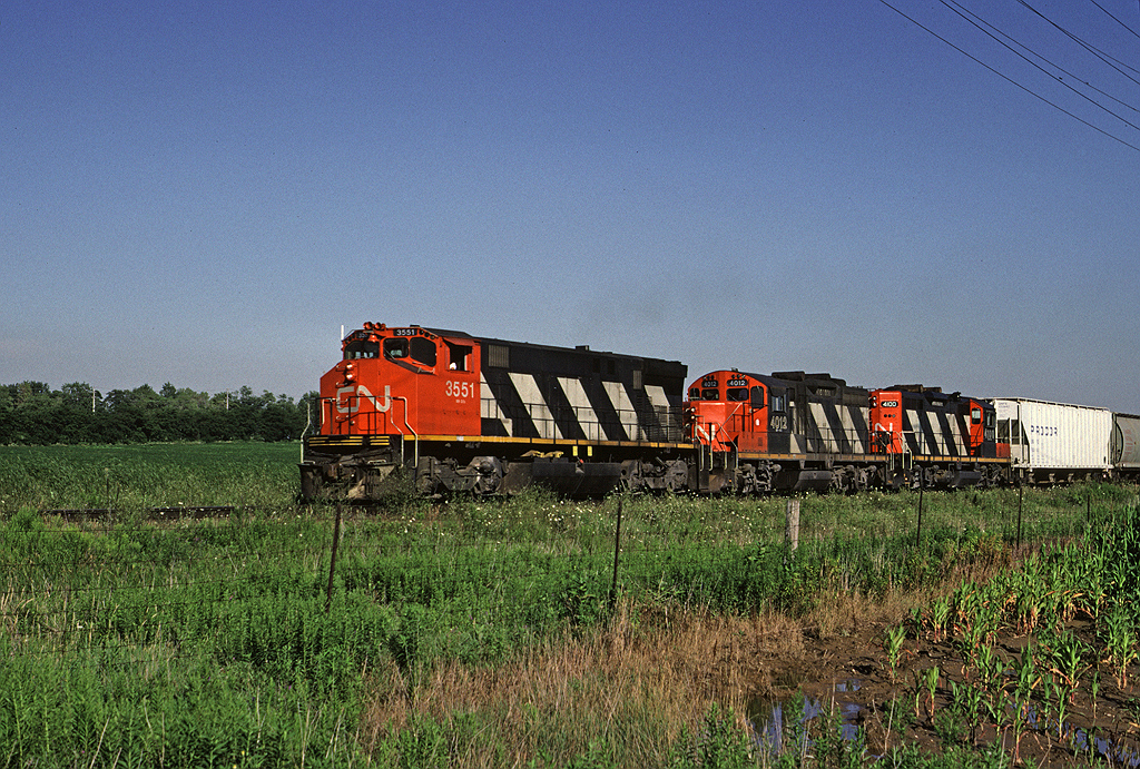 A bit of an unusual power lash-up on #392 on this evening, M420W 3551 leads a pair of GP9RMs.