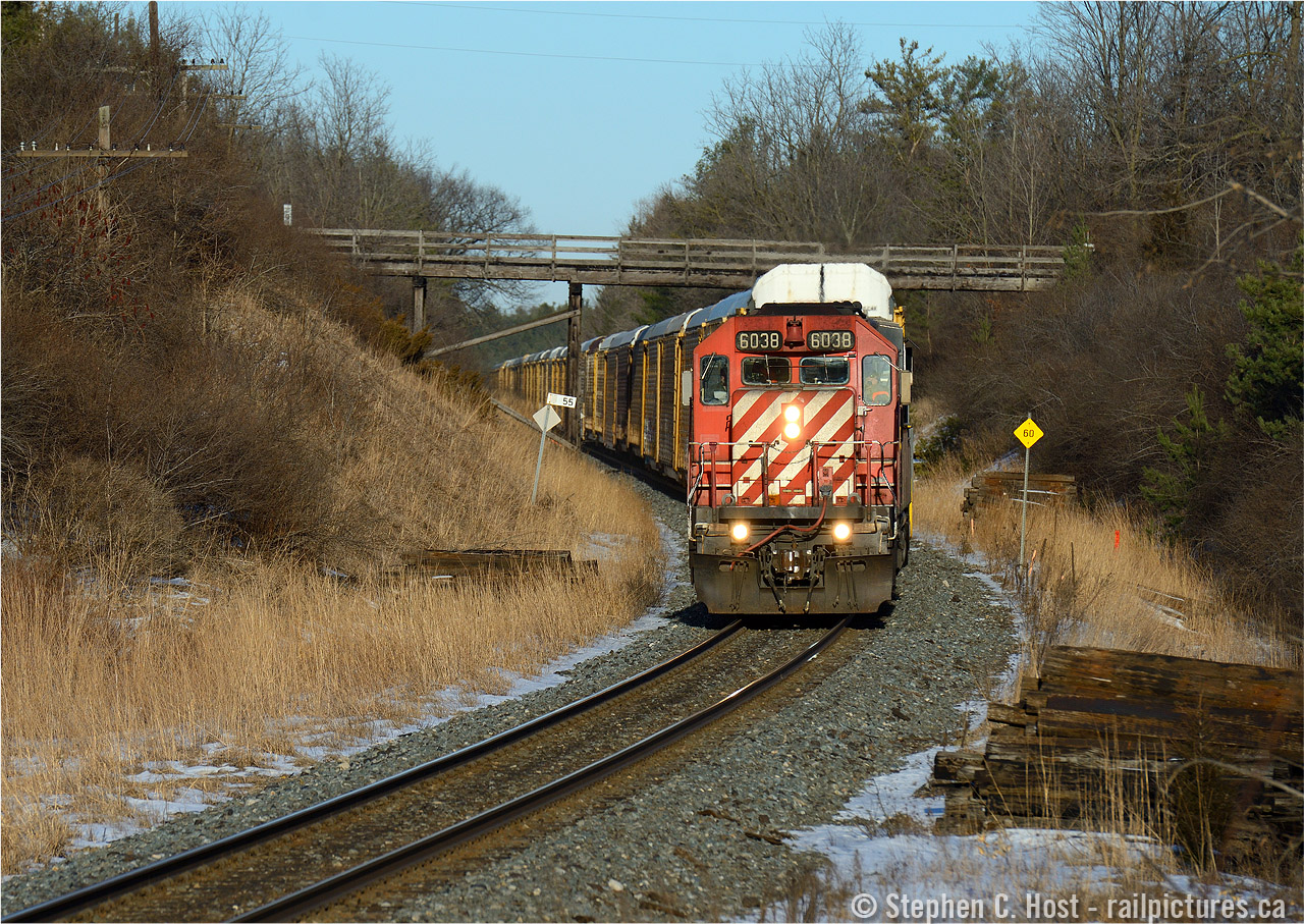Back when CP ran interesting consists.... oh wait, they still do this :) Usually interesting Train 147 is passing under a nice wooden bridge with one of the 'ol girls in the lead. Glad they are still here in 2015.. and 2016 at least.