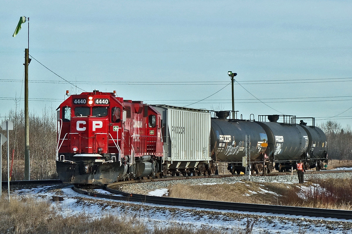 GP38-2's CP 4440 and 7308 (EX StLH ex DH) are seen switching at the west end of CP's Scotford Yard