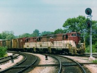 Hamilton-bound TH&B Starlite; with the 'legendary' #71 leading 401 and 73, passes the Dundas Sub connection at Bayview Junction on a much earlier than usual afternoon run. No. 71, a GP 7, demolished in a collision with a truck at a level crossing in Welland, ON back on Feb 12, 1980; was the first diesel unit ever to be wholly manufactured in Canada.