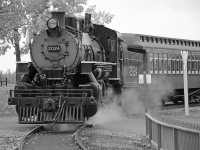 CPR 2024 ON TOUR MOVING PASSENGERS FROM STATION TO STATION ON TRAIN DAYS AT HERITAGE PARK.