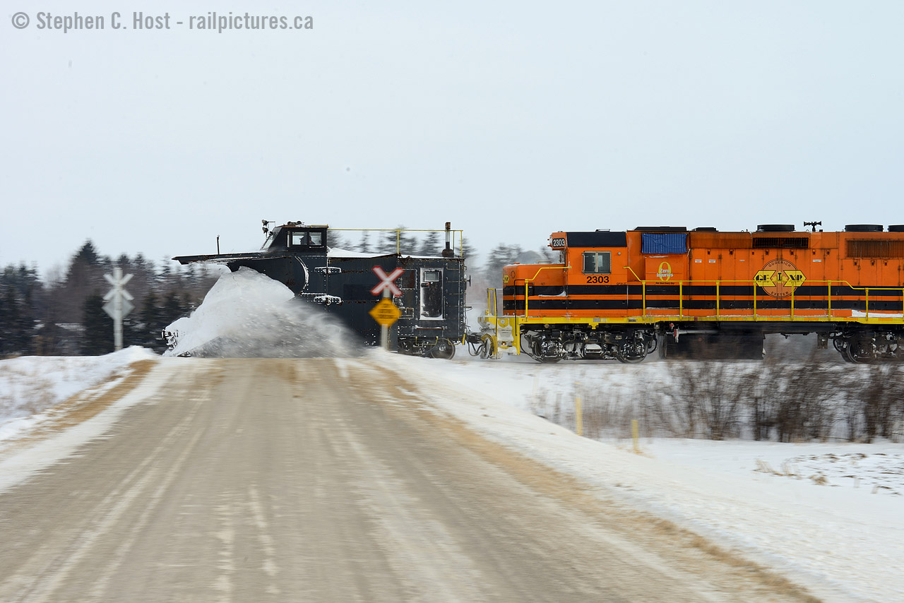 Some action for the plowas GEXR 55413 does what it does best, plowing, and keeping those pesky crossings clear of snow. We're westbound toward Goderich and wasting no time as the Goderich-Exeter continues the tradition of wedge plows in the snow belt in 2016.