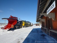 Woodstock - Arnold's photo of the station in the 70's made me pull this one out - this may have been the first OSR Plow run that has made it all the way to the station, usually they only plow to just west of Carew. Brad Jolliffe, OSR's VP poses with his train, the rest of the crew grabbing lunch. I'd like to say we've had plow action here in South Western Ontario in 2016 so far, but there isn't enough snow yet. What about you boys up north in ONR country? Elsewhere? Post your plow shots if you have 'em!



