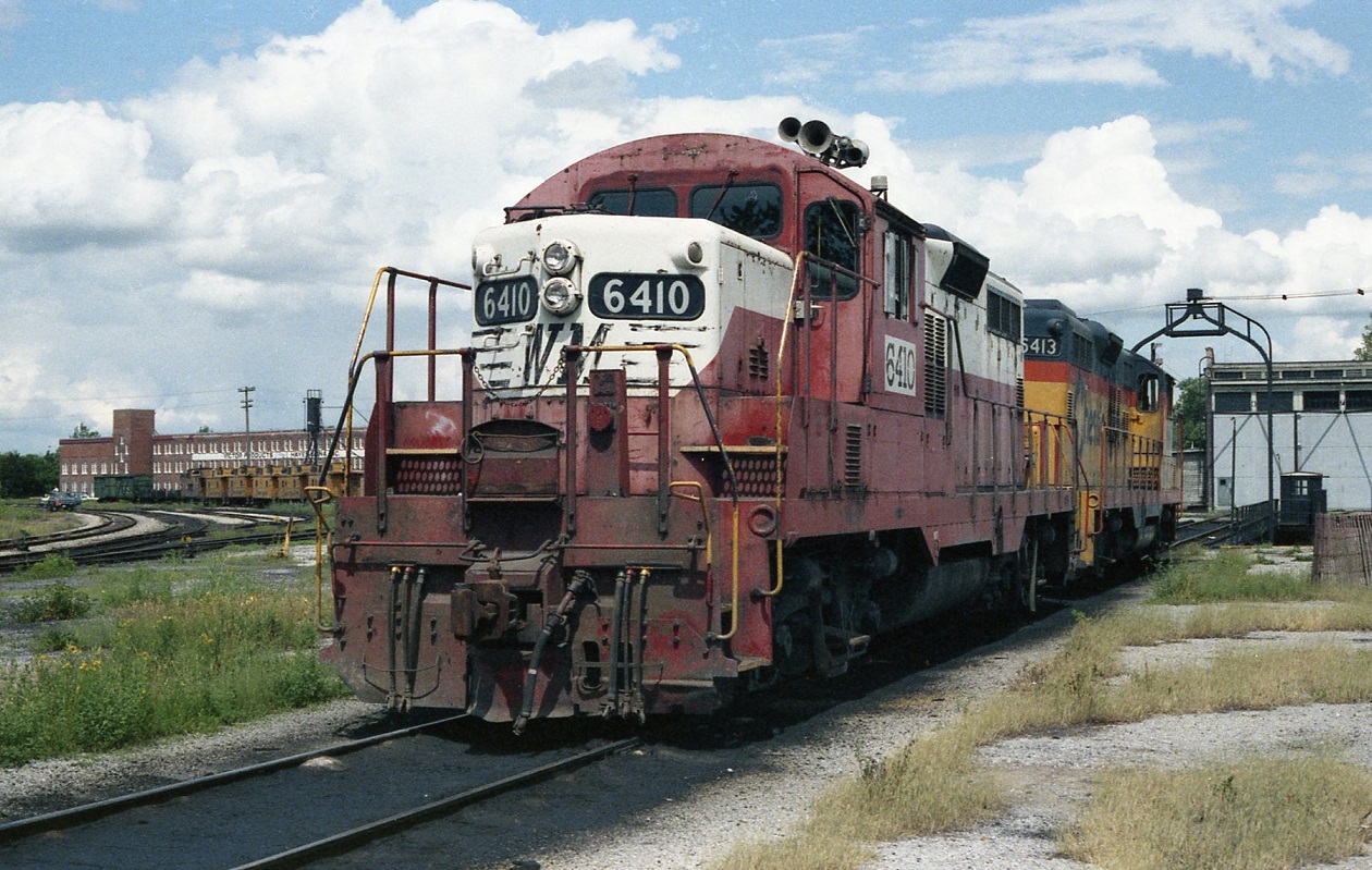 With all the Canadian Chessie power retired and stored, replacement units from the states started showing up.First WM chop nose GP9,s Despised by the crews and not just for there homely appearance,  replacements for these units wasn't far off.
