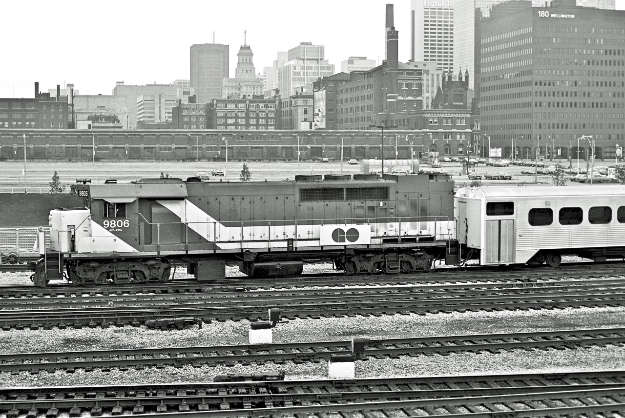 Built in 1966, GP40TC #9806 is shown approaching Union Station.  The locomotive was first numbered as 606 and later carried #505.  In 1988, she went to Amtrak.