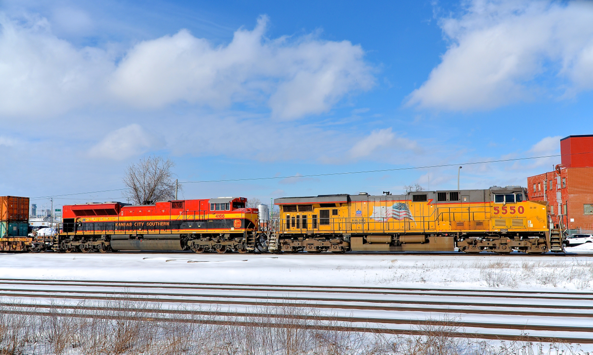 The UP/KCS duo, back in Montreal for a third time. For the third time in under two weeks, the colourful duo of UP 5550 and KCS 4166 led CP 142 into Montreal. Here it passes through Dorval on a very bright and sunny afternoon. This power should leave Montreal tomorrow afternoon on CP 143, as it has the previous two times.