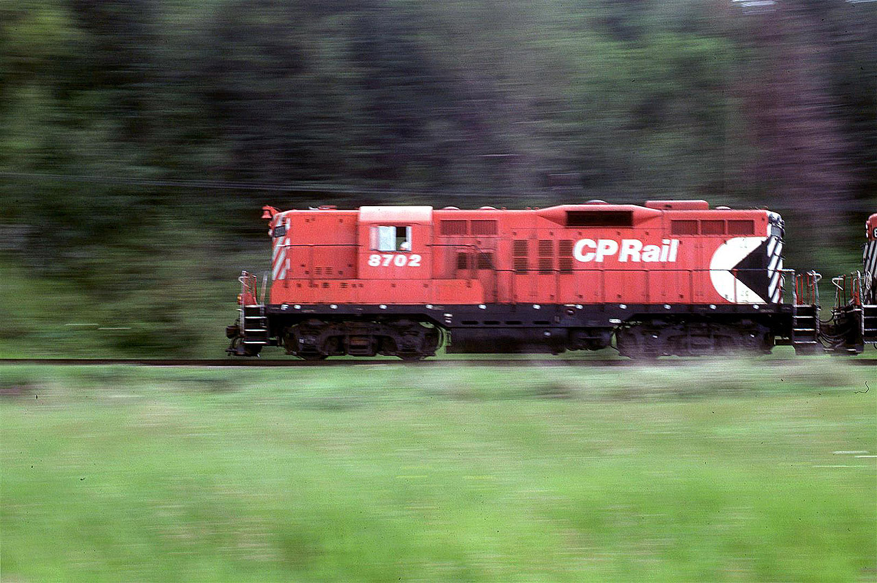 This is an eastbound local returning to Alyth yard. Likely, it is the Exshaw turn running at an odd time, but it might be a Kieth Yard transfer of some sort.