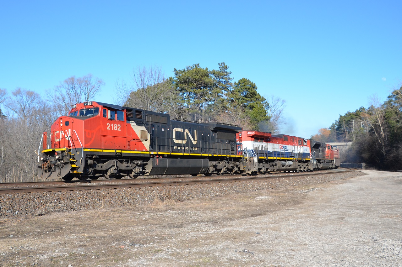 CN A435 has just departed from Aldershot yard and is headed towards London