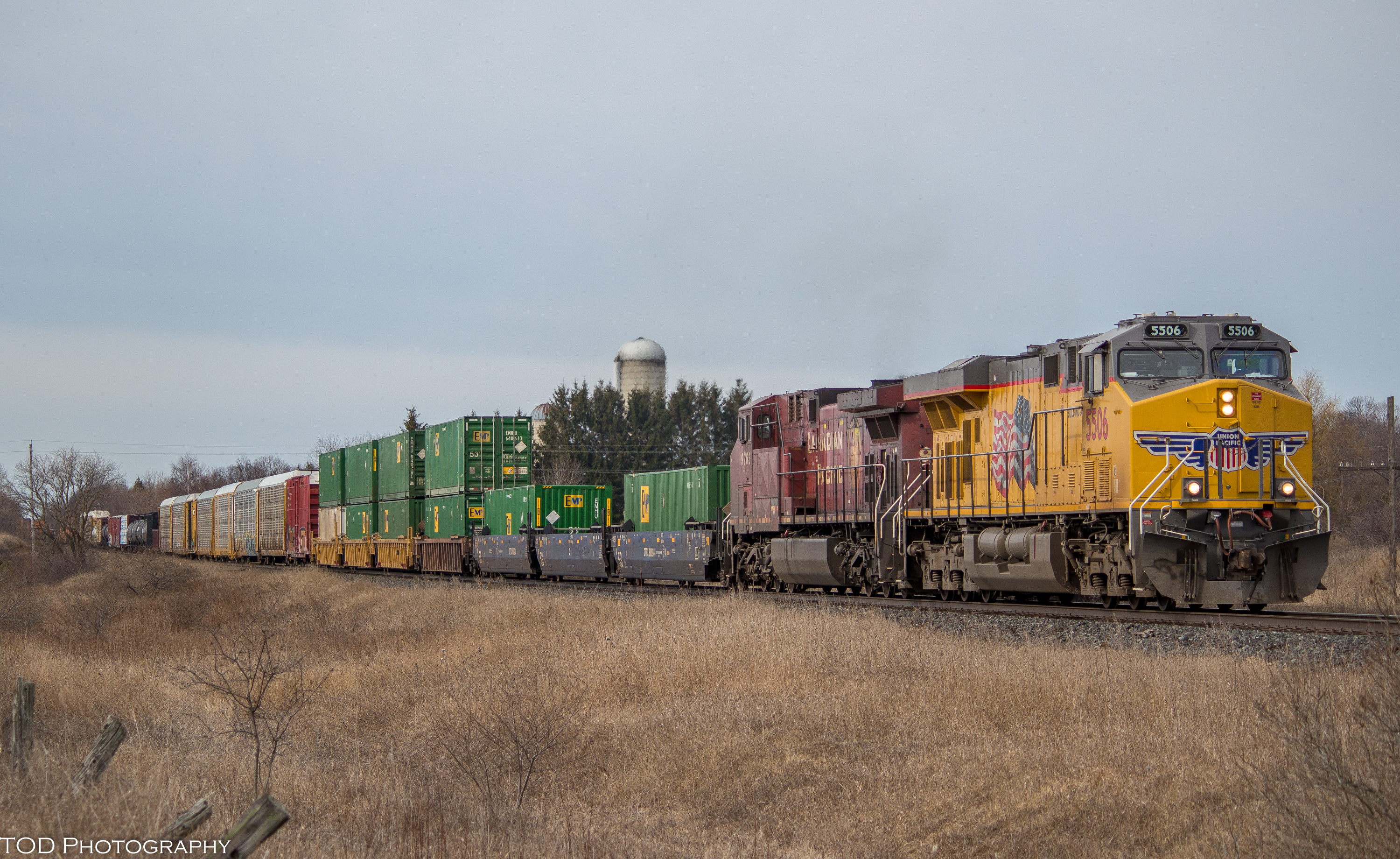 Railpictures.ca Fred DesRochers Photo CP 142 cuts through the fields