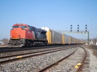 CN X371 is running the CN Dundas sub today with solid autos. X371 runs on the CN Kingston sub, but is running down here due to extra freight in Mac Yard.