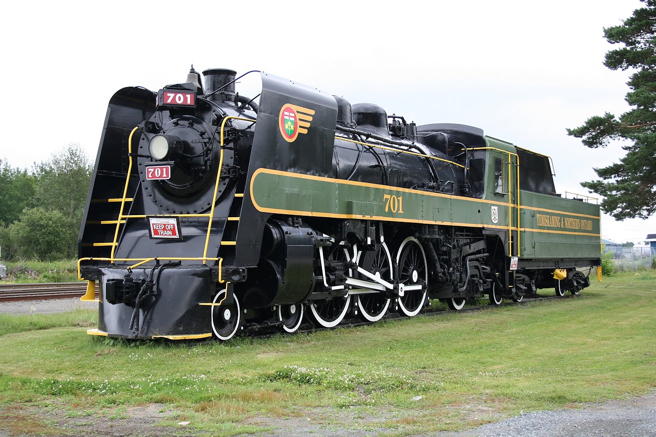 Railpictures.ca Chris van der Heide Photo Beautifully restored