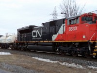 CN-8830 a SD-70m2 coming back from  is day pick up on Rouses Point Sub. St-Jean sur le Richelieu  Lacolle  Acadie Laprairie Brossard on CN rte 522