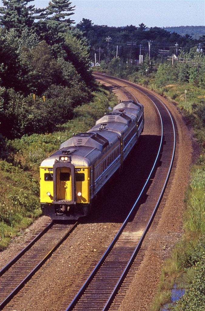 Heading into Halifax, this train is just through Windsor Junction and is about to duck under Highway 102 (The "Bi - Hi", or Bicentennial Highway for those that remember such things). Once again, 3 cars suggest that it came from Sydney.