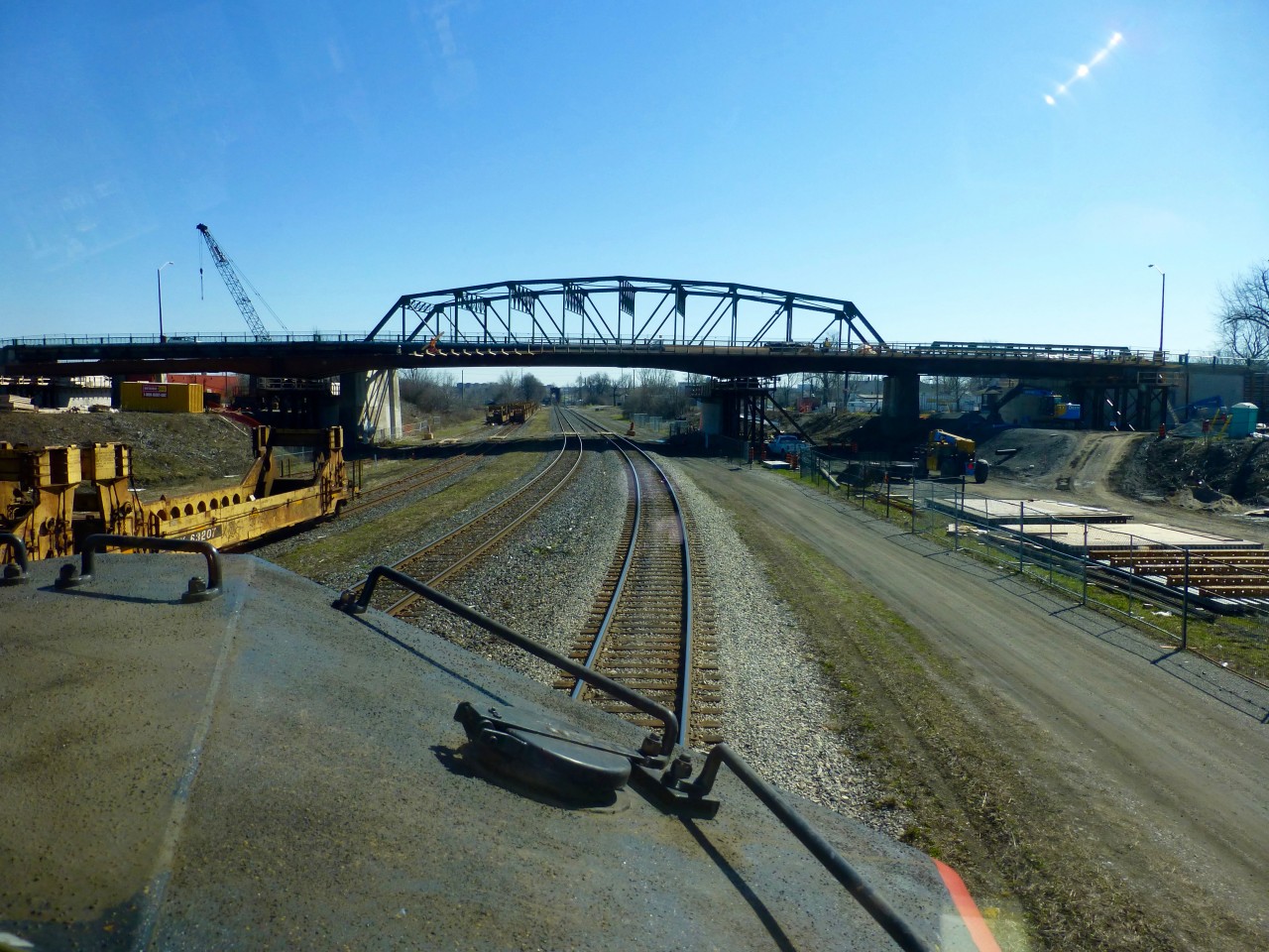 Work continues on the Central Avenue bridge replacement. A busy spot these days as construction of the bridge deck seems complete. CN 532 a Mac Yrd to Buffalo trains gets ready to depart for Buffalo after seeting on NS traffic in Fort Erie. Things have changed here in 35 years.