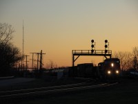 434 departs Paris, in the last minutes of daylight, which was a bit of a scare for me, because it would be my only daylight shot of the evening. Pair of Dash 9s is the power.