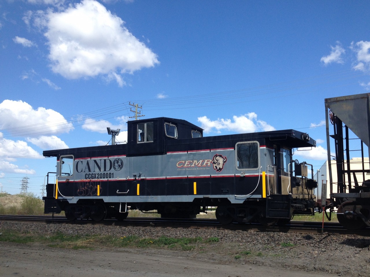 Railpictures.ca Taylor Woolston Photo CCGX 200001 on the tailend of