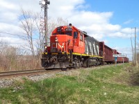 CN-4703 a GR-420b on Rouses Point sub. (Cannon) small convoy coming back from pic up at St-Jean/ Lacolle/ Acadie/ Laprairie/ Brossard on CN route 522 leave in the day to delevry cars and bring back pic up in late afternoon at Southwark yard Longueil P.Q.