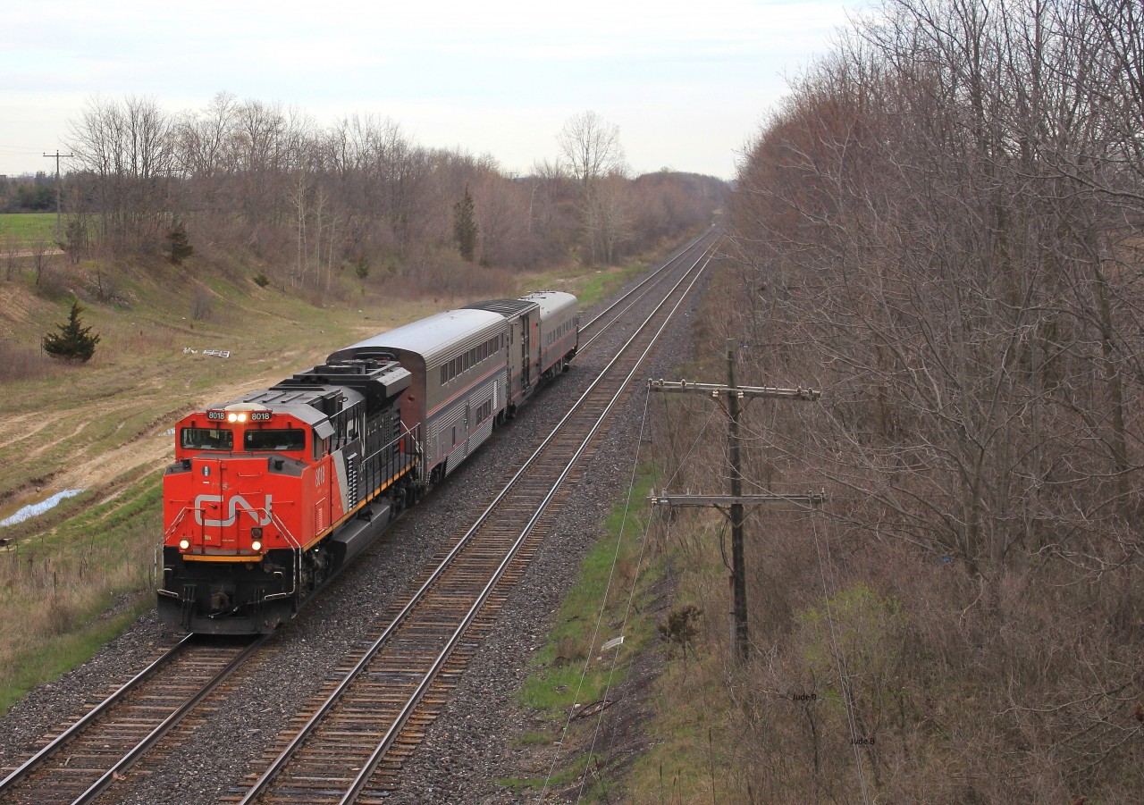 CN 8016 leads a rather unusual test train. Before this the train had a f40 but sadly was swapped in Mac yard.