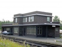 Classic modern CP station. I really have little information on it; despite the fact it is modern and rather sturdy looking, I believe it does not any longer exist. Not even sure of the exact map location. Some input would be appreciated if anyone has been thru this rather out of the way area lately. The fact it is so close to the dilapidated looking (in comparison)station that existed in Nipigon at the time makes me look back wondering why this structure was even necessary. Close by was the CN station, another boxy looking building. CN and CP were forced by the landscape to run side by side as they left town eastward.