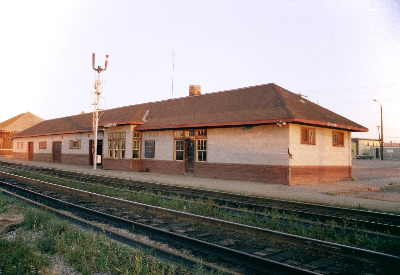 Here is an image of the CP station at Dryden when I visited 40 years ago. For some odd reason, or perhaps bad luck, I have been unable to find any information on this structure. I am under the impression it has long been leveled, but would appreciate any information on its' demise year or whether it was just a building that outlived its usefulness or was victim to vandalism. This photo taken near sundown. I understood the building at the far left of the photo was once a station as well, but again, cannot confirm. Map placing too is approximate.