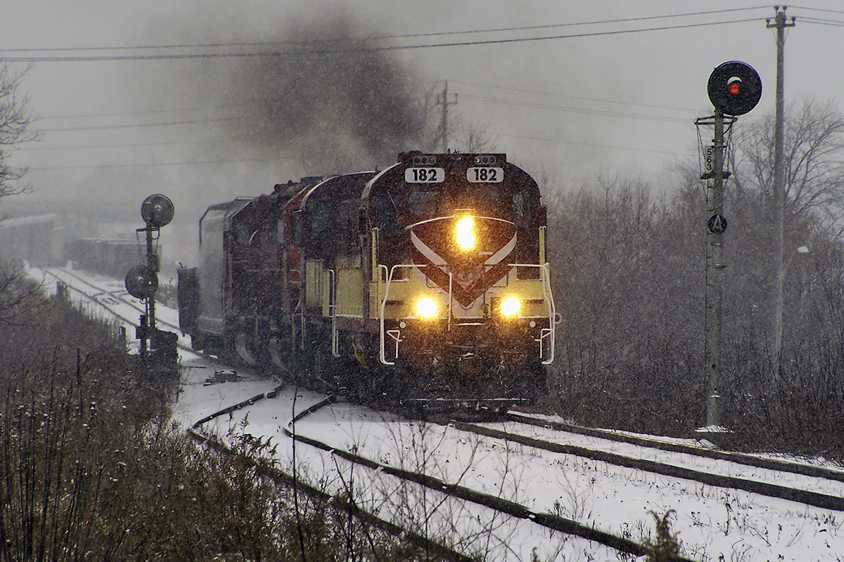On a wonderful day in 2005, the Pickup had OSR leaders; but far more chasers.