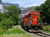 CN 7075 & CN 7256 lead a short transfer out of the Port of Montreal.