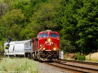 Train 246 with GE's 8958,89xx and LTEX 270 drift pass the signals at the s-curve at the Hamilton Cemetery as they head south to Buffalo.
